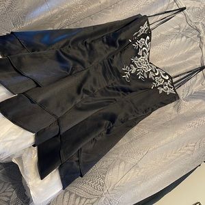 Black and white prom dress